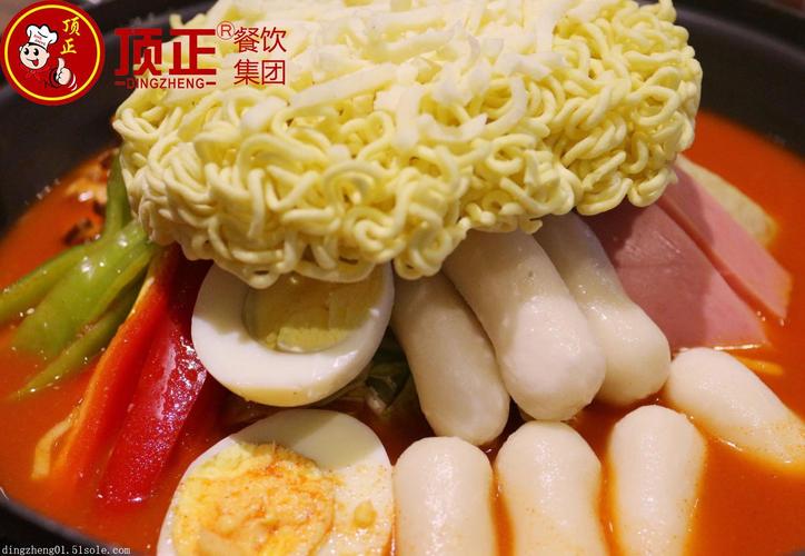 從年糕火鍋培訓(xùn)到餐飲管理 打造高效運(yùn)營的完整指南